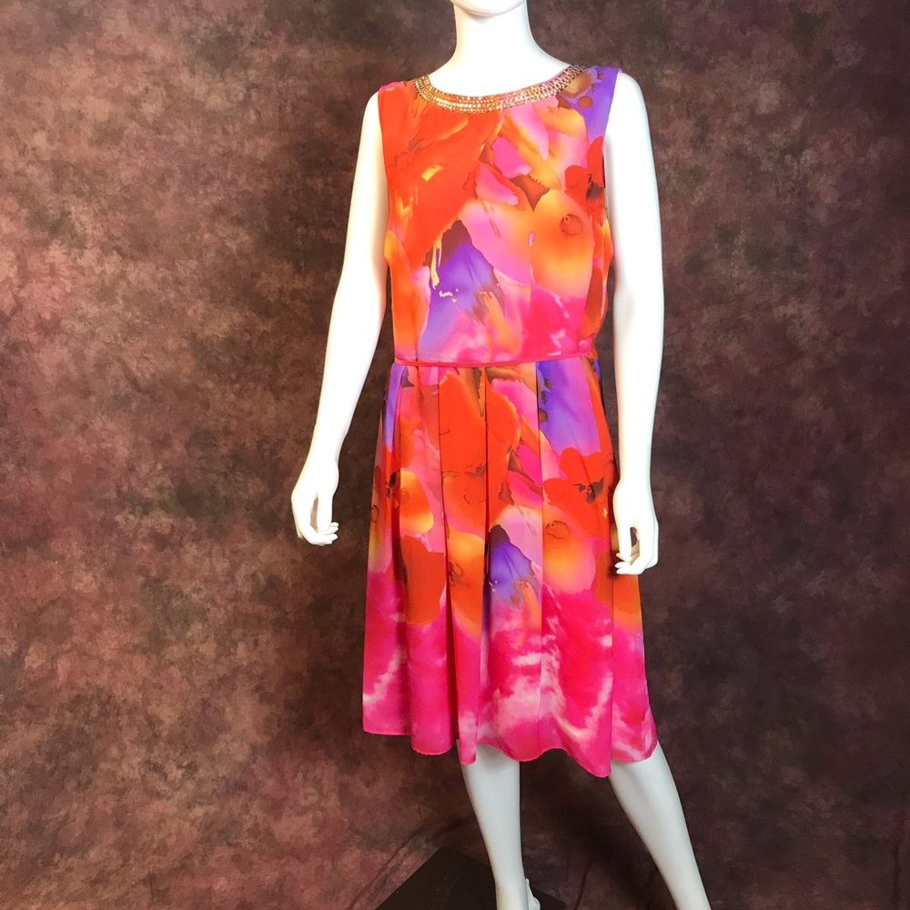 Dress size 18 women’s brand is studio one New York